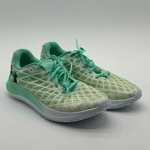 Women’s 11.5 Under Armour UA Flow Velociti Wind 2 CN Running Shoes 3025652-104